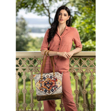 Load image into Gallery viewer, Jasmine Tote