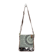 Load image into Gallery viewer, Jessie Small Shoulder Bag
