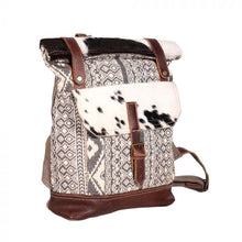 Load image into Gallery viewer, Esme Backpack