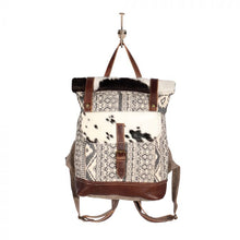 Load image into Gallery viewer, Esme Backpack