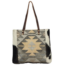 Load image into Gallery viewer, Bri Tote Bag