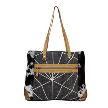 Load image into Gallery viewer, Sheree Oversized Tote
