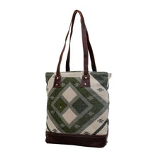 Load image into Gallery viewer, Raelyn Tote
